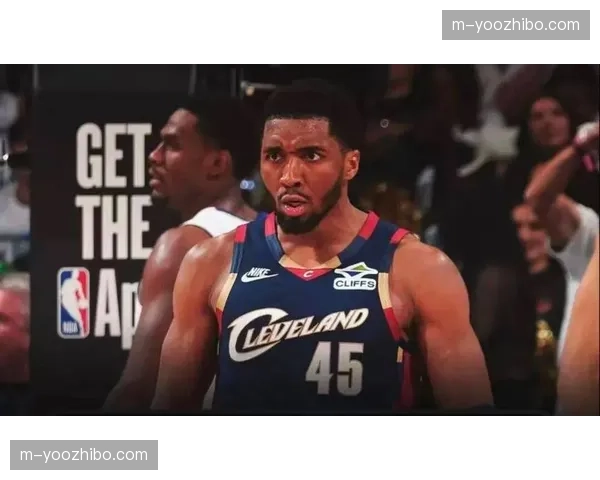 米切尔下半场狂砍39分,追平NBA季后赛半场得分纪录 米切尔下半场狂砍39分,追平NBA季后赛半场得分纪录